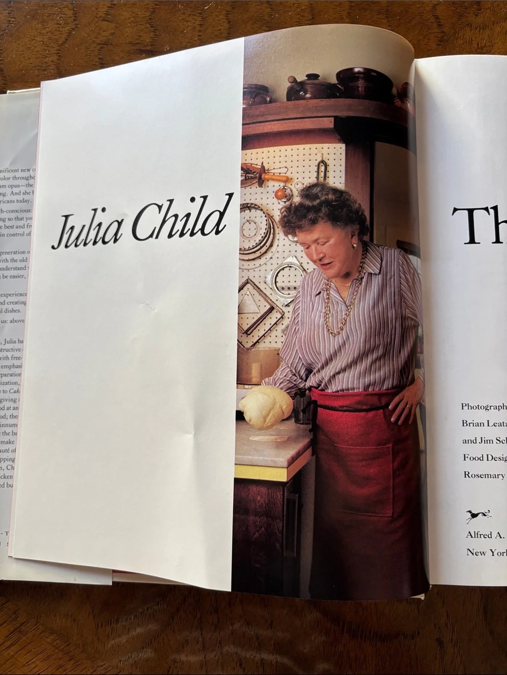 The Way to Cook - White & Brown Hardcover Cookbook
